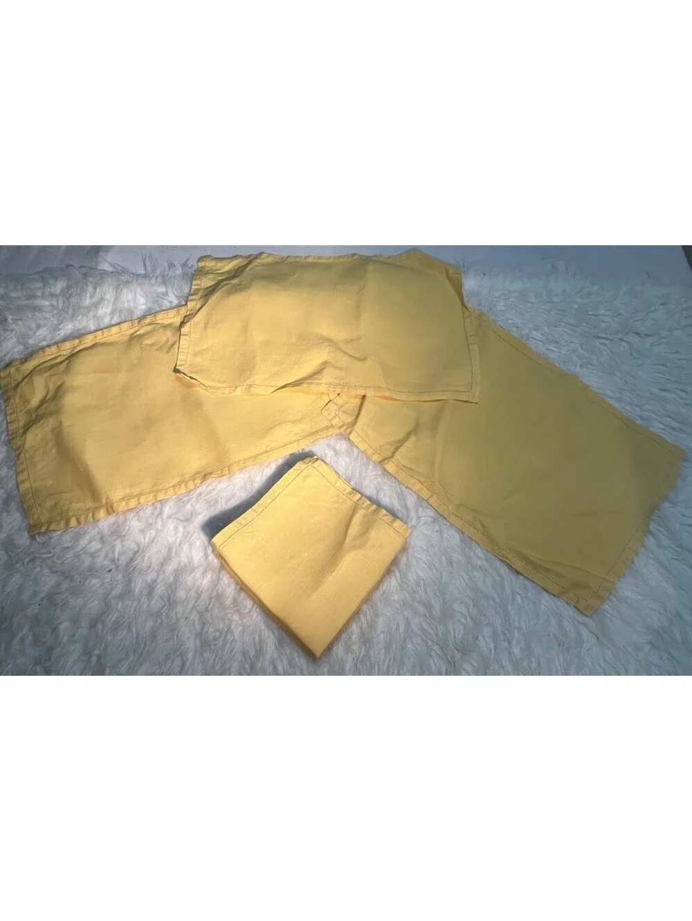 Vintage Set of 3 napkins & placemats Yellow linen hemstitch border.